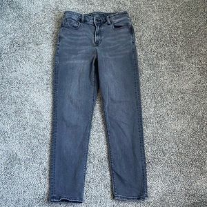 American Eagle women’s stretch black jeans size 4